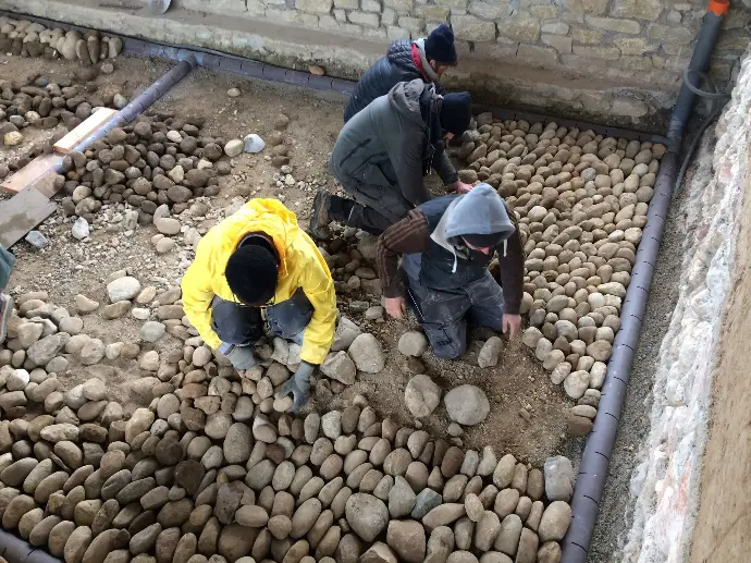 chaîne d'angle en pierres chaîne d'angle en pierres