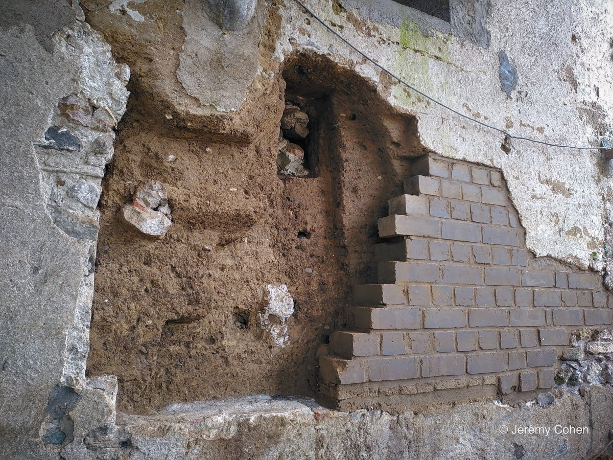 Sous-oeuvre pisé Sous-oeuvre pisé